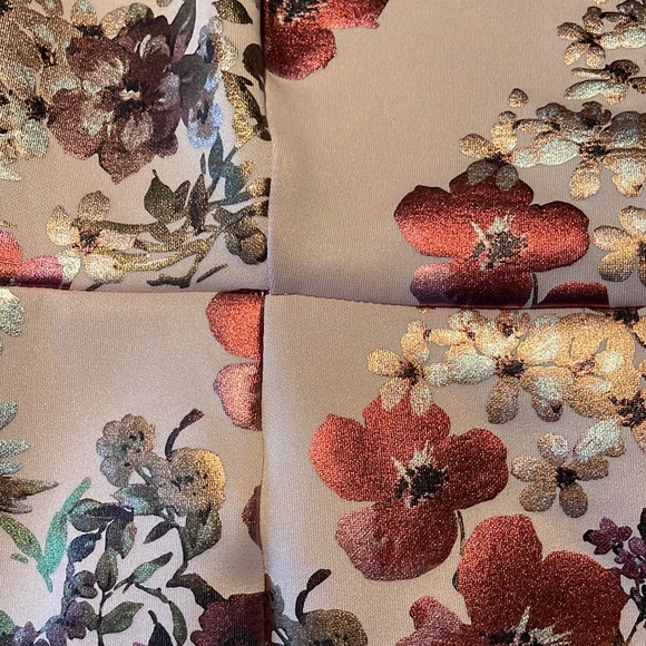 Kate lily - Picture 4 of 5